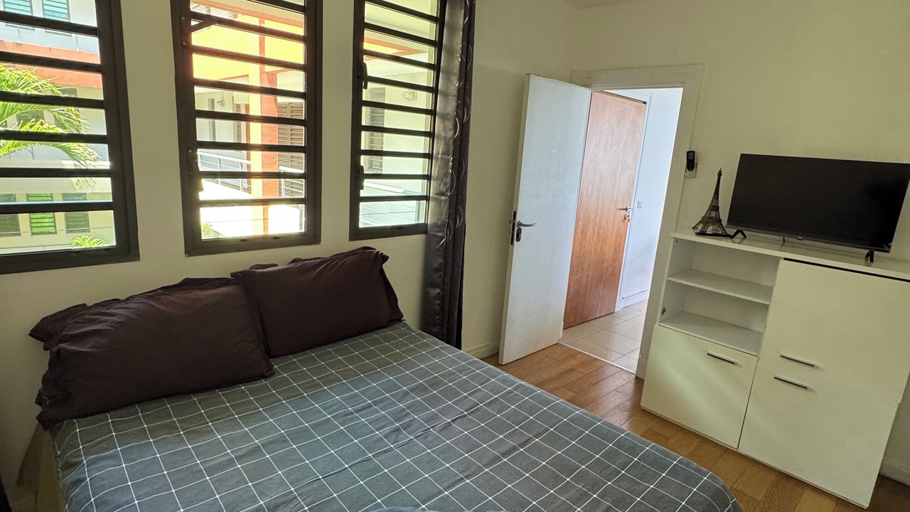 Photo of Bedroom in Punaauia