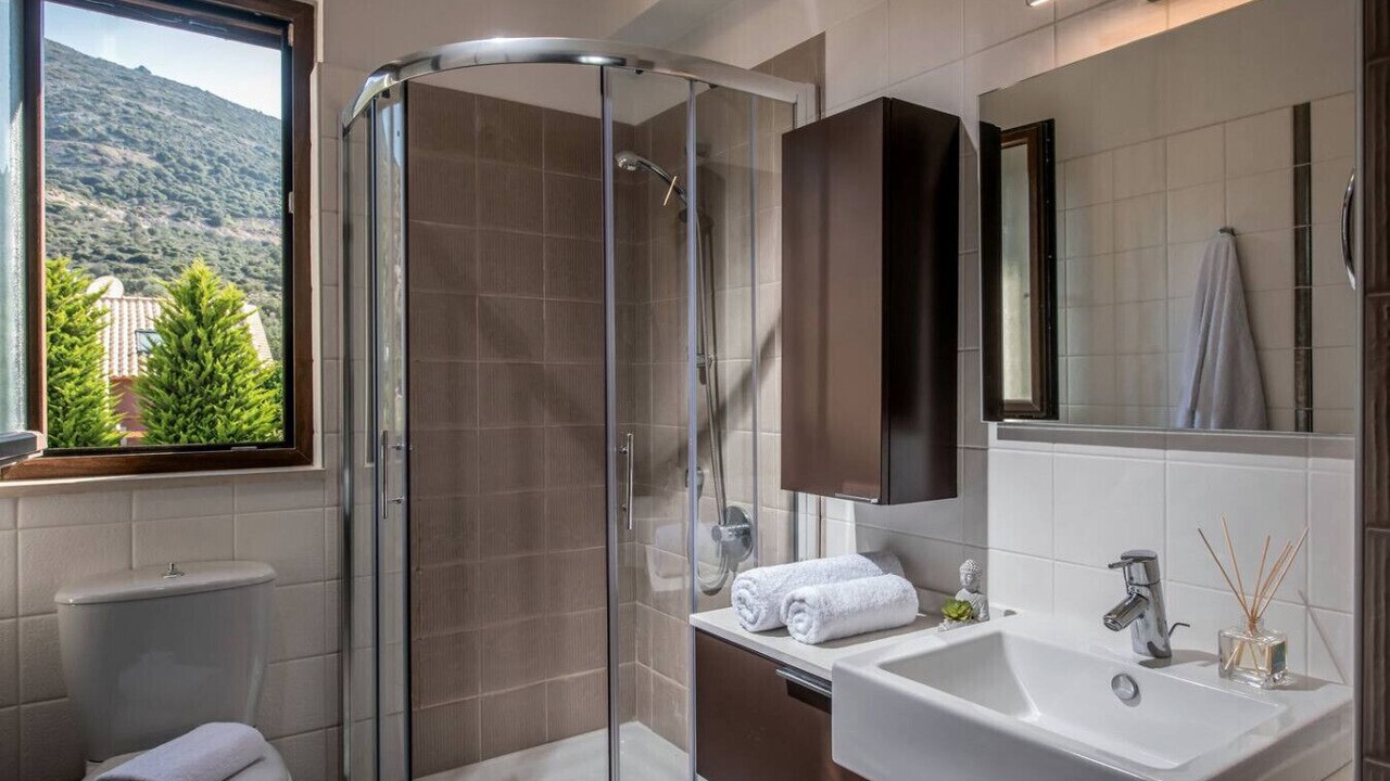 Photo of Bathroom in Stalida