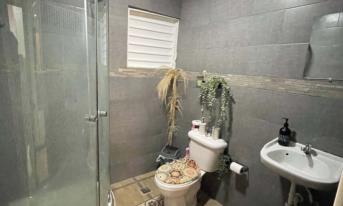 Photo of Bathroom in Moca