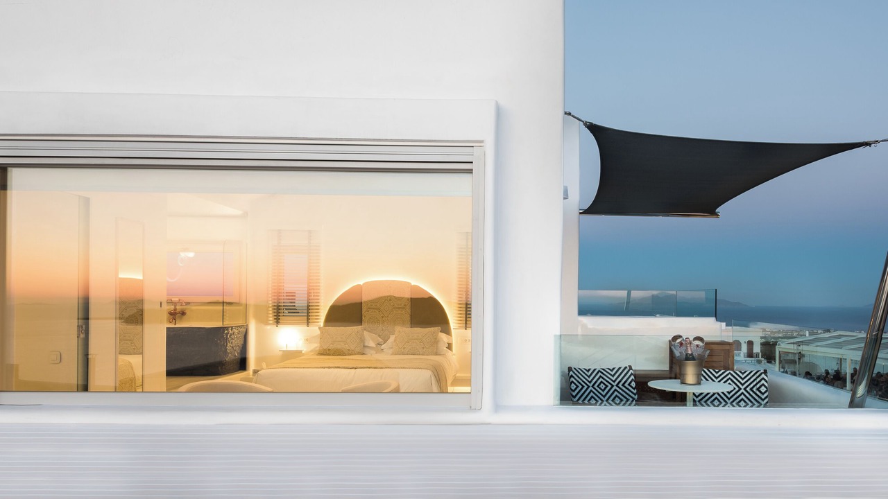 Photo of Bedroom in Fira