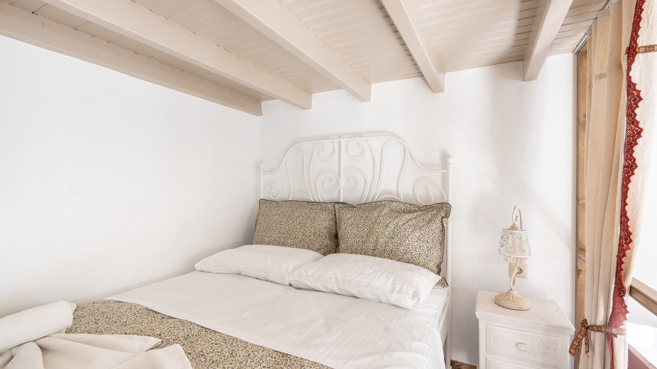 Photo of Bedroom in Fanai