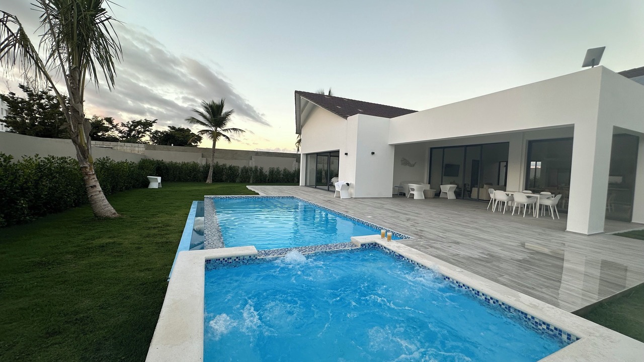 Photo of Outdoor in Dominicus
