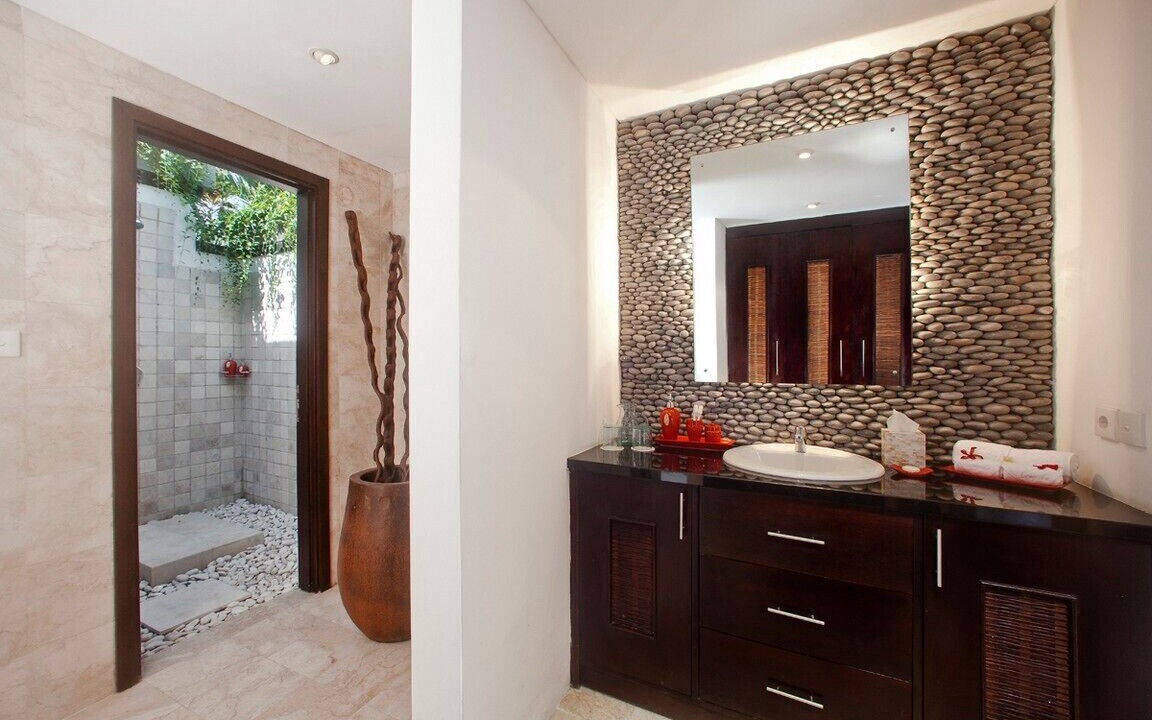 Photo of Bathroom in Tanjungbenoa