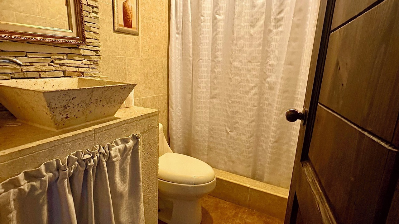 Photo of Bathroom in La Joya