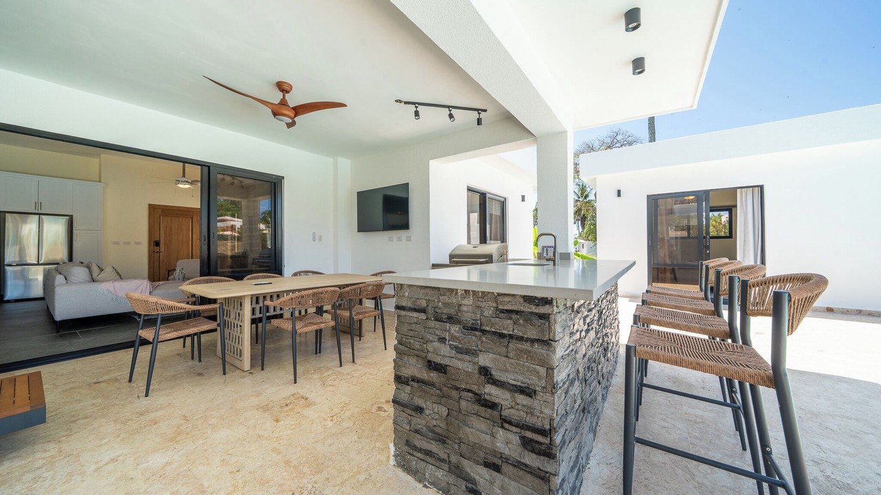 Photo of Outdoor in Munoz