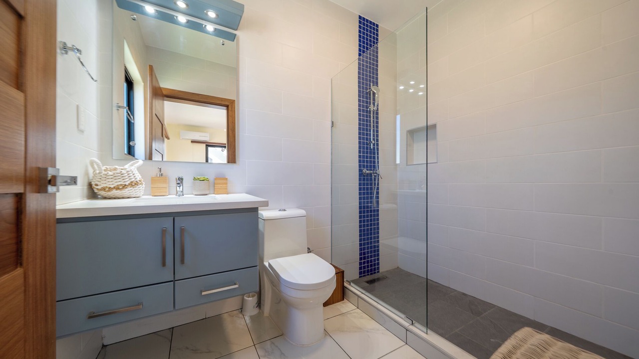 Photo of Bathroom in Munoz