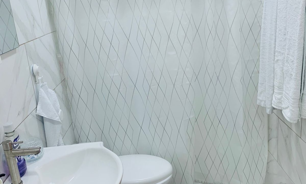 Photo of Bathroom in Veron