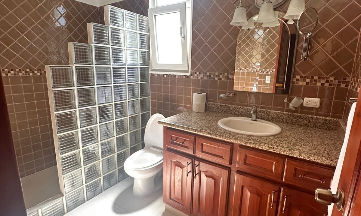 Photo of Bathroom in Urbanizacion Tavarez