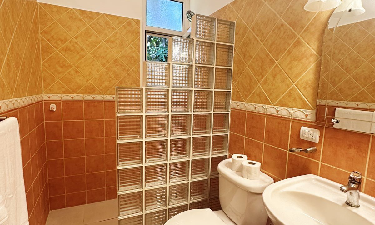 Photo of Bathroom in Urbanizacion Tavarez
