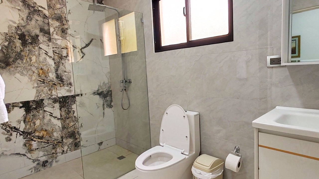 Photo of Bathroom in La Esplanada