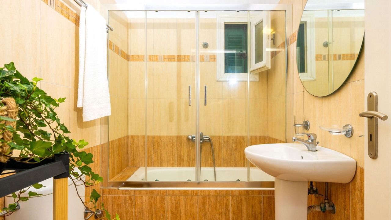 Photo of Bathroom in Kastraki