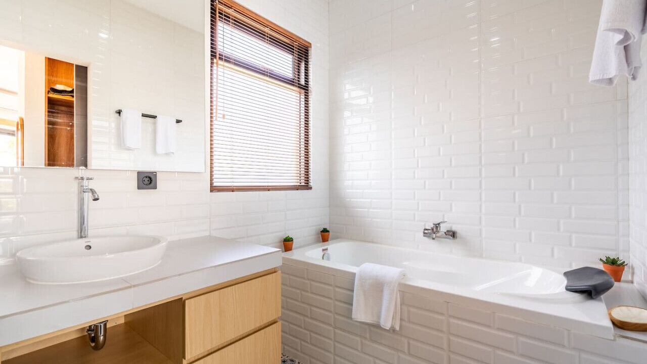 Photo of Bathroom in Kampial