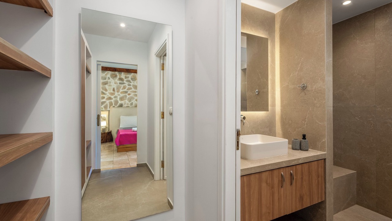 Photo of Bathroom in Fanes