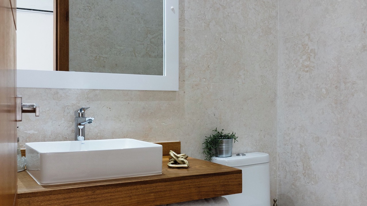 Photo of Bathroom in El Callejon