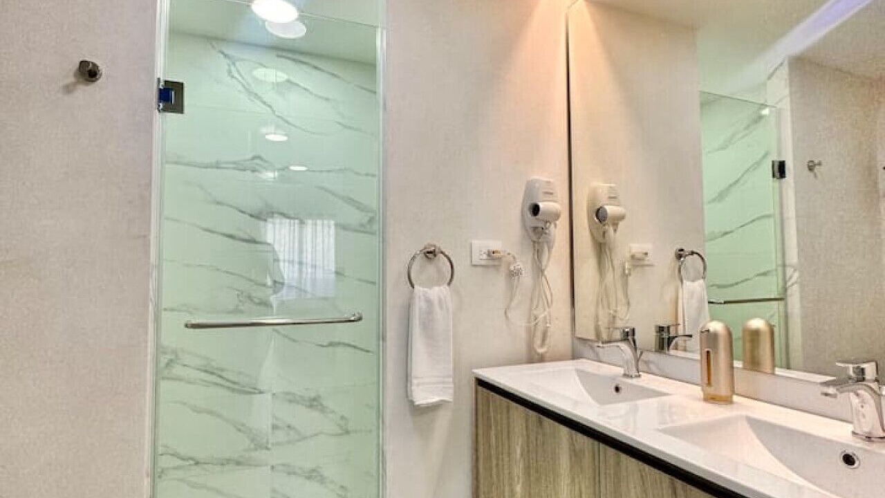 Photo of Bathroom in Viejo Arroyo Hondo