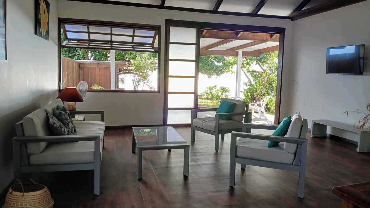 Photo of Livingroom in Paea