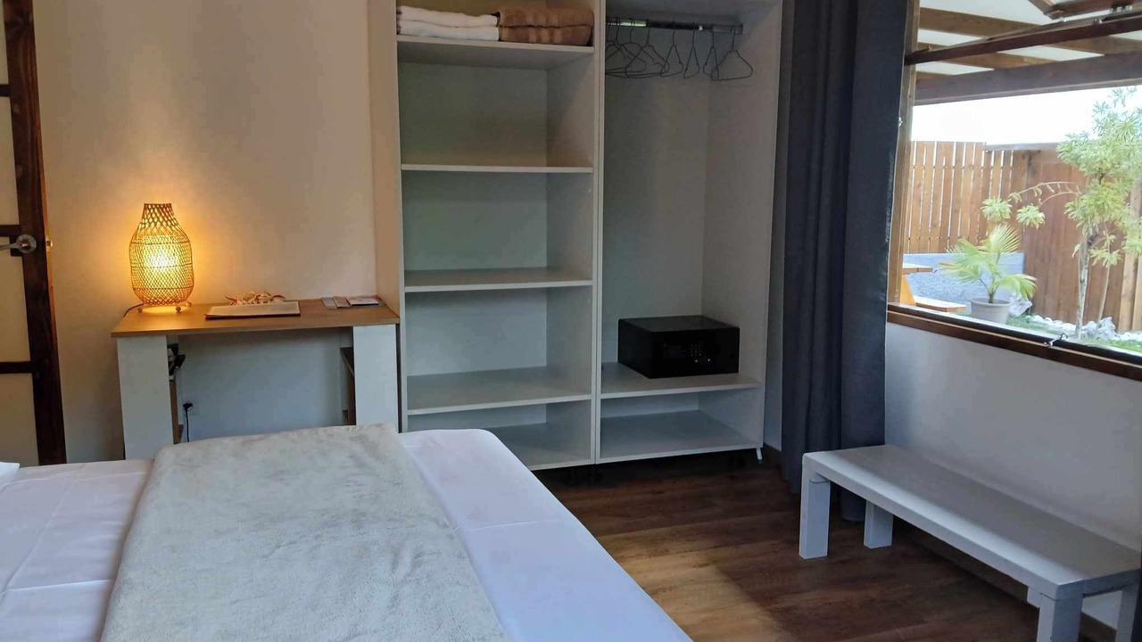 Photo of Bedroom in Paea