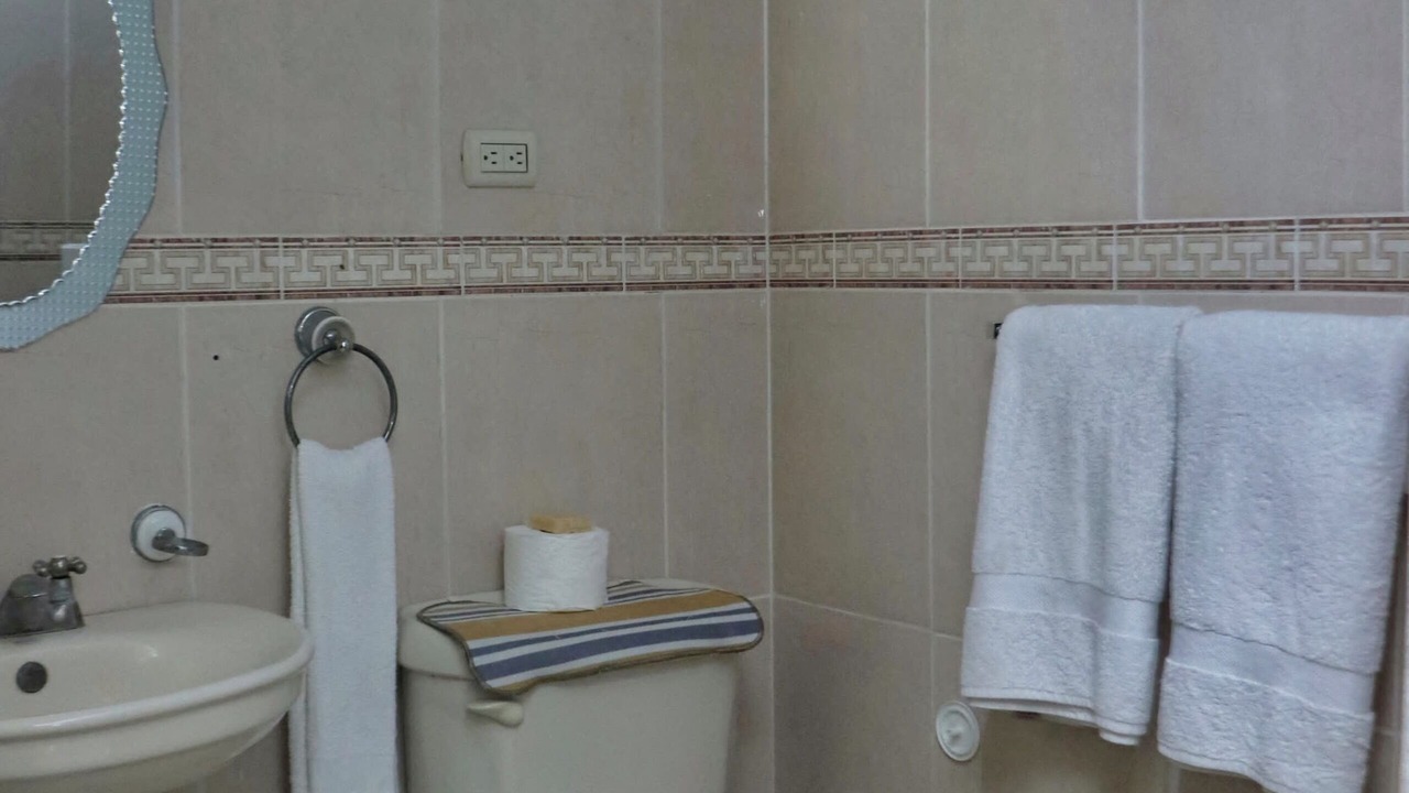 Photo of Bathroom in Guaricano