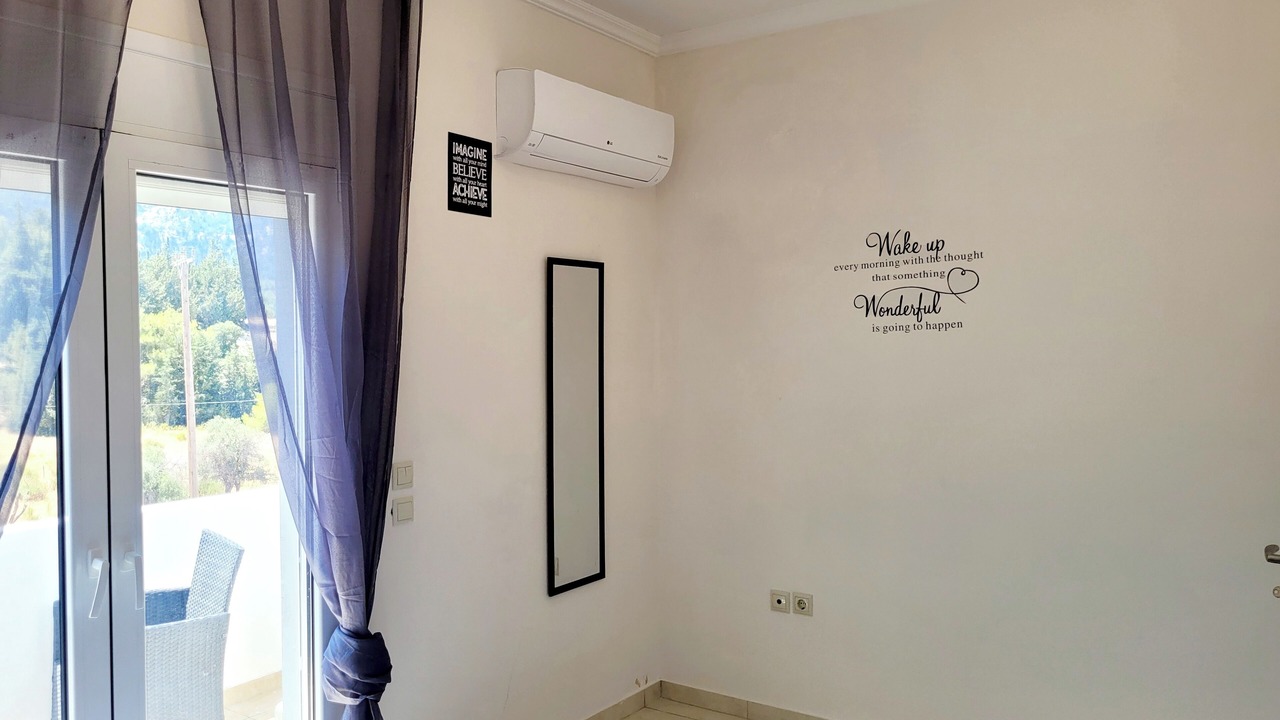 Photo of Bedroom in Soroni