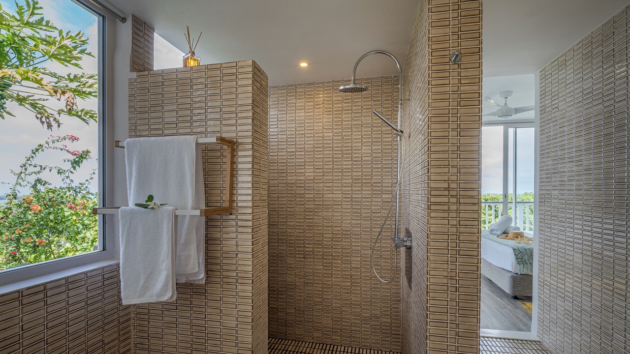 Photo of Bathroom in To'ahotu