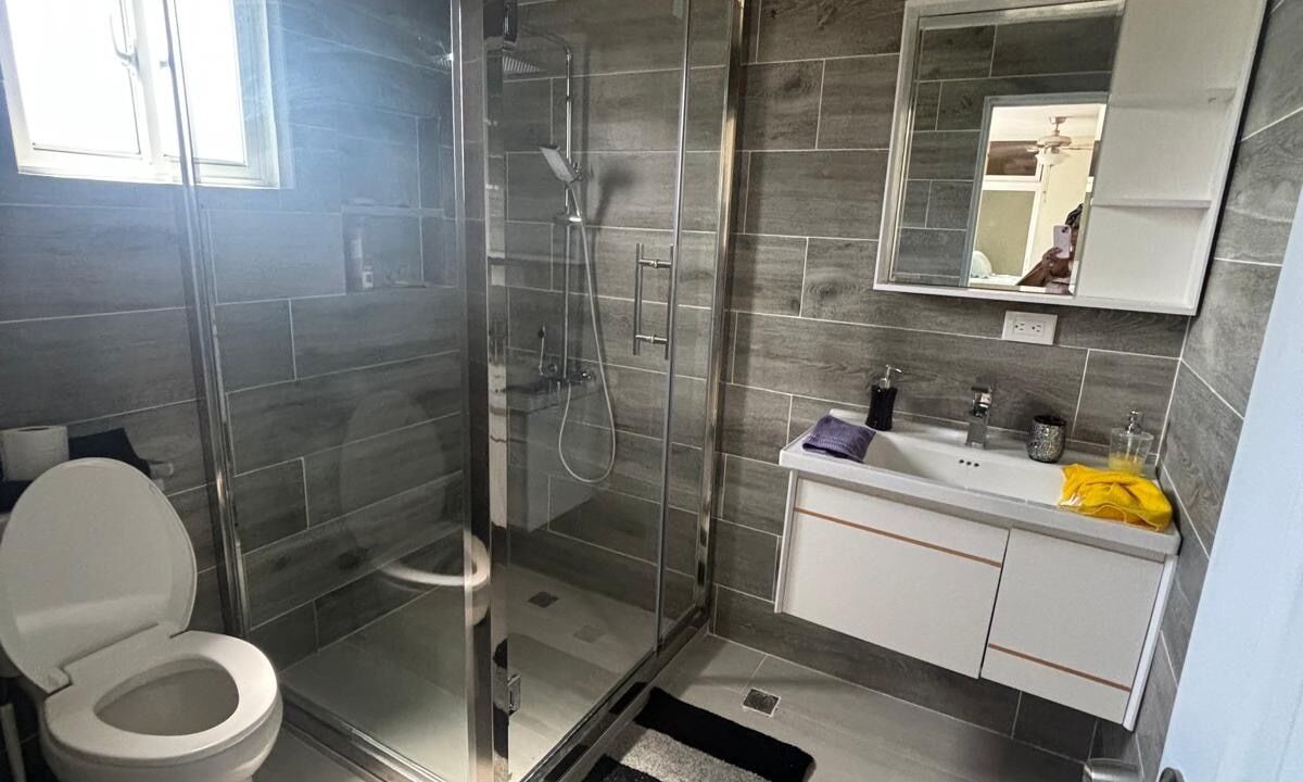 Photo of Bathroom in La Joya