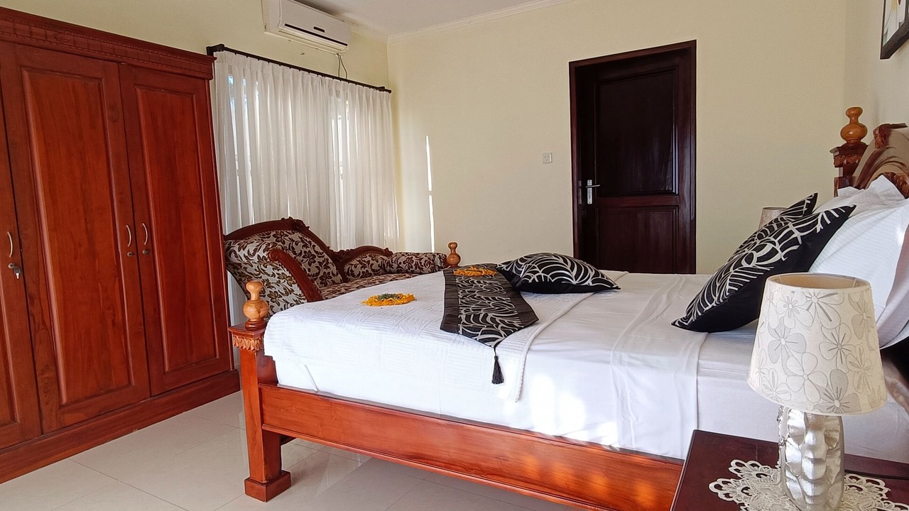 Photo of Bedroom in Umeanyar