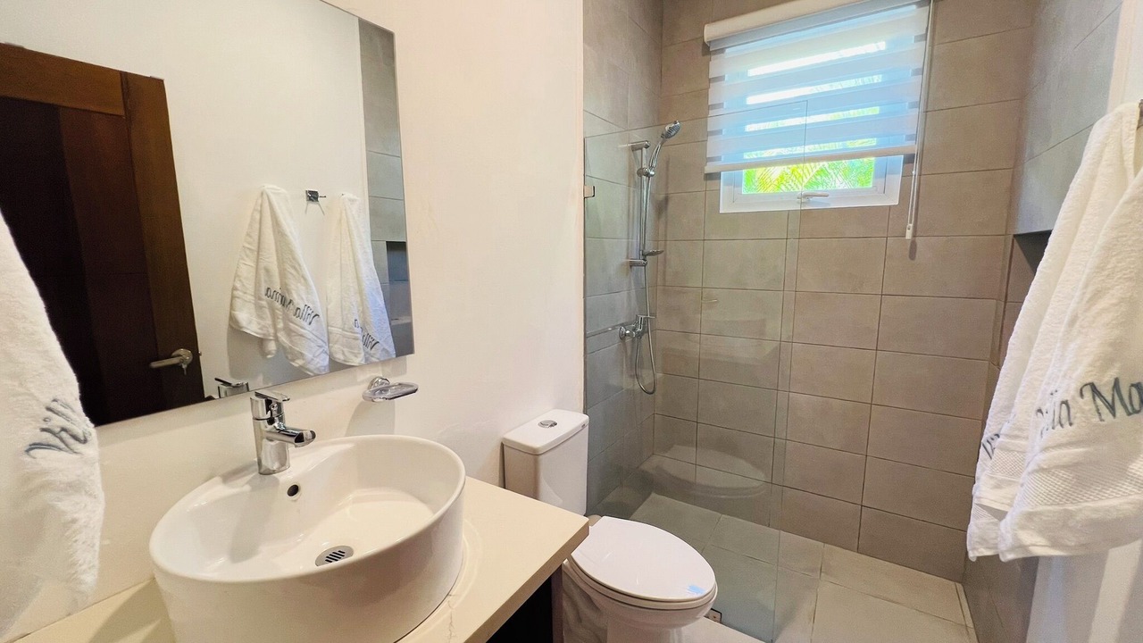 Photo of Bathroom in Playa Chiquita