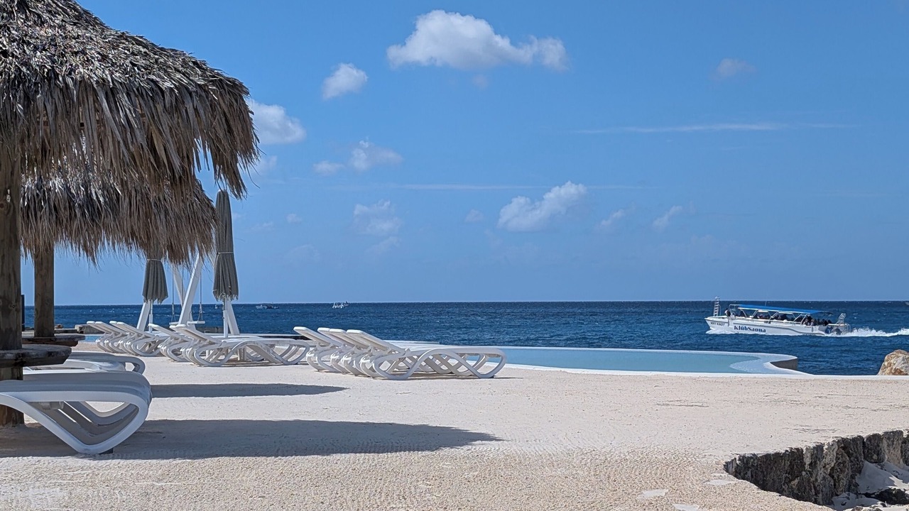 Photo of Others in Dominicus