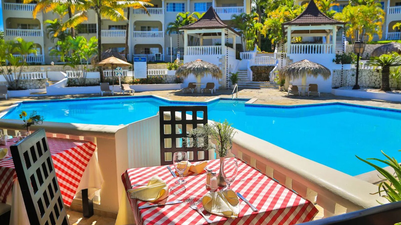 Photo of Outdoor in Los Maestros