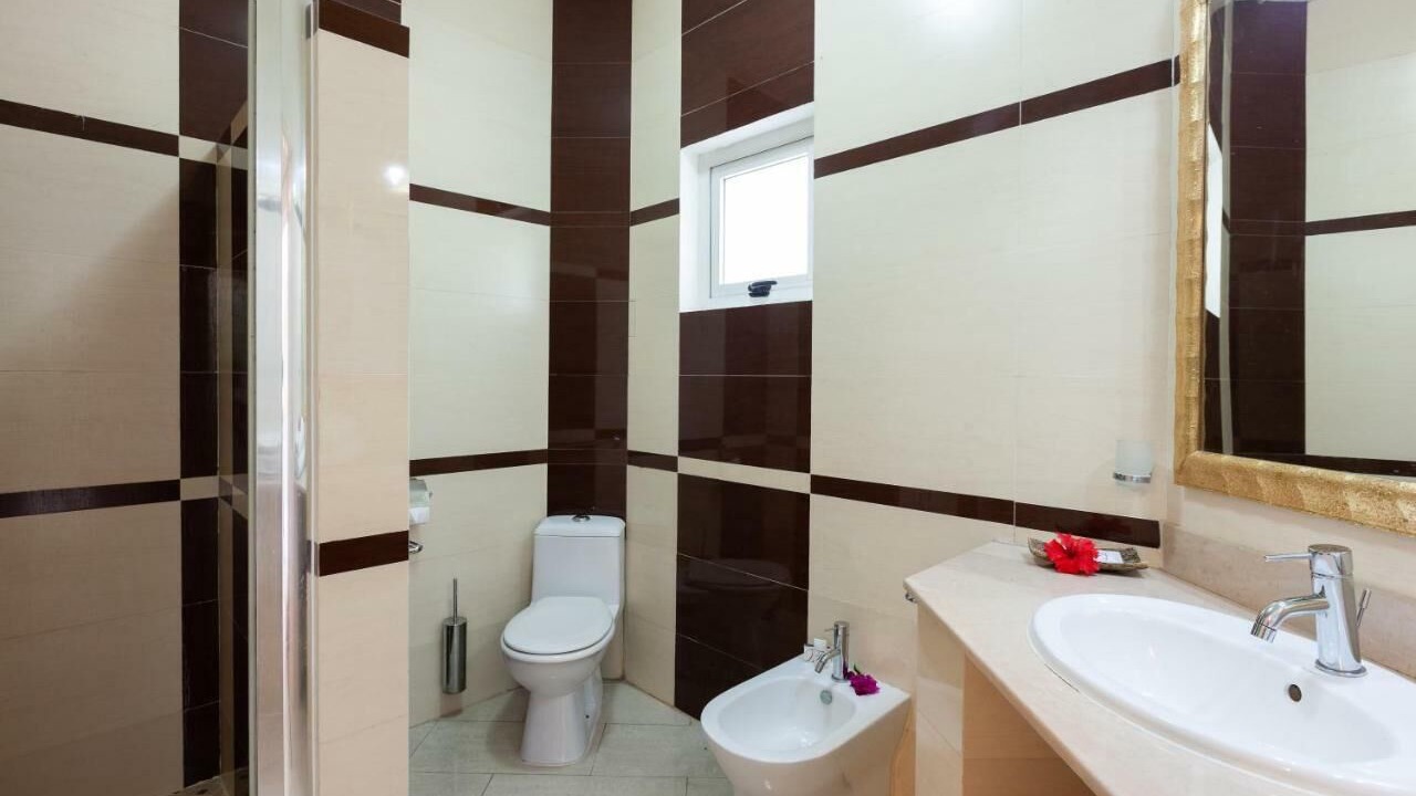 Photo of Bathroom in Praslin Island