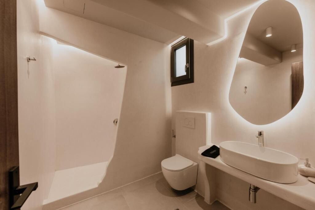 Photo of Bathroom in Plaka