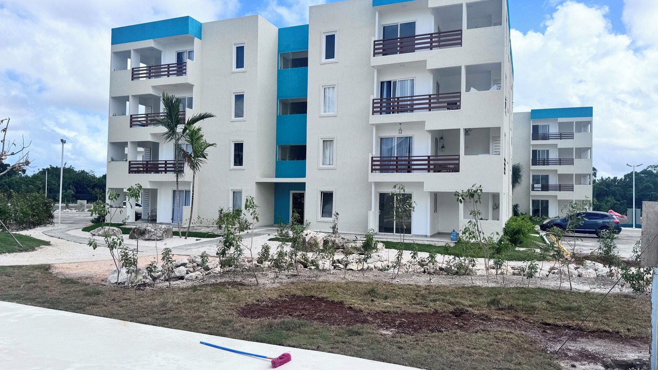 Photo of Outdoor in Veron