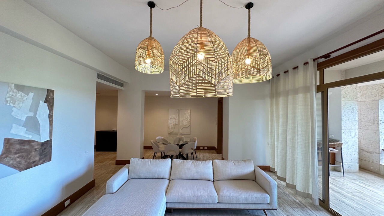 Photo of Livingroom in Los Altos