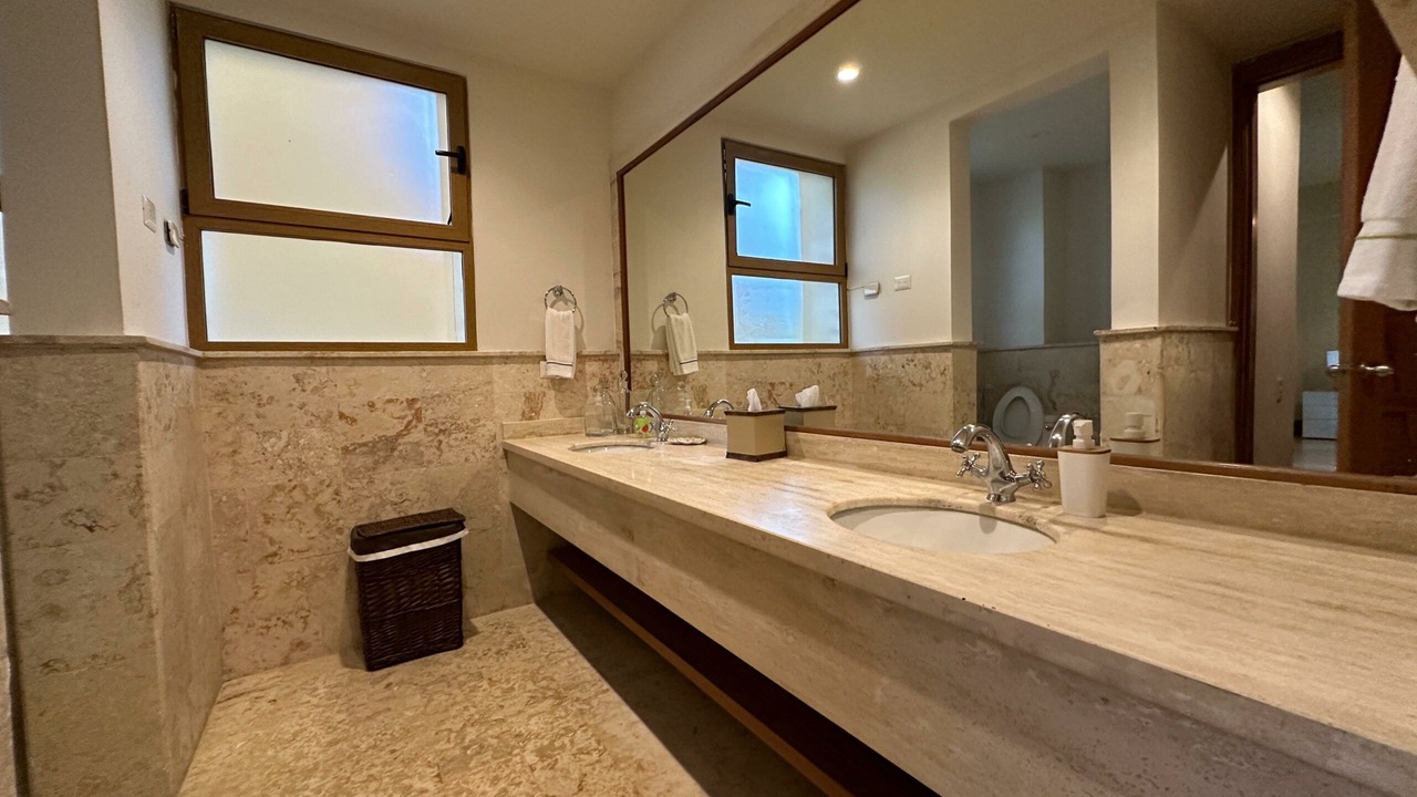 Photo of Bathroom in Los Altos