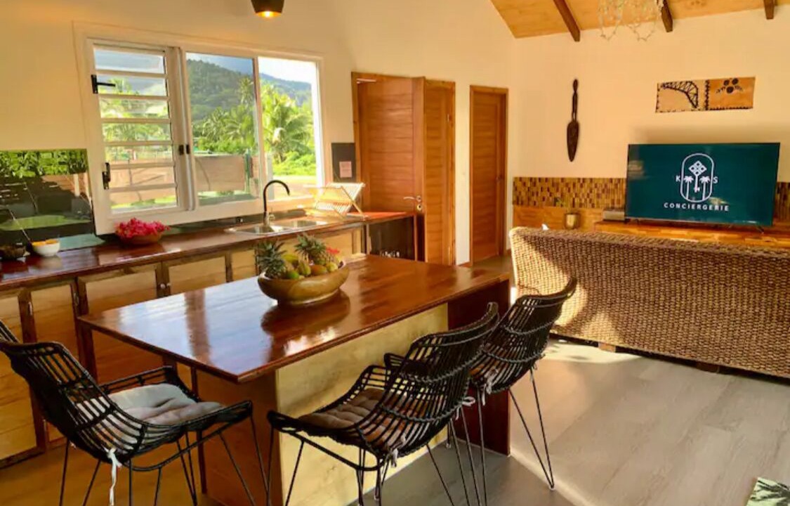 Photo of Others in Moorea-Maiao