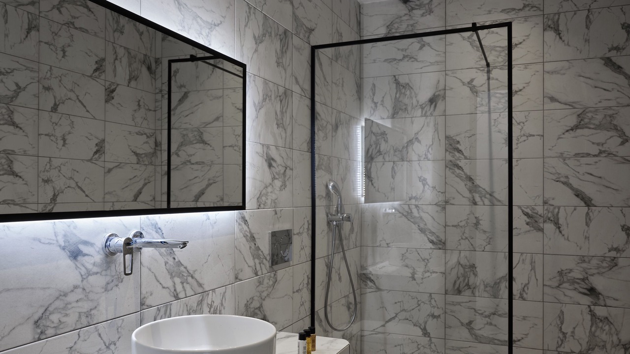 Photo of Bathroom in Psarou