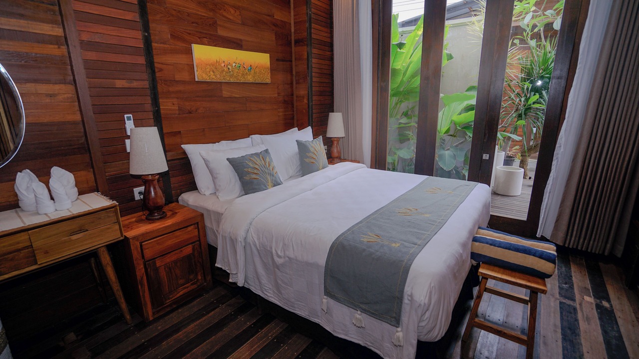 Photo of Bedroom in Mushroom Bay