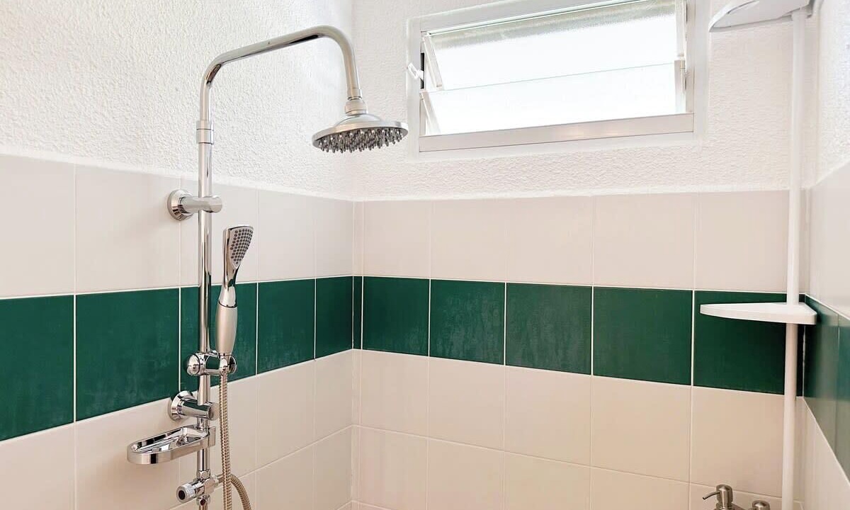 Photo of Bathroom in Punaauia