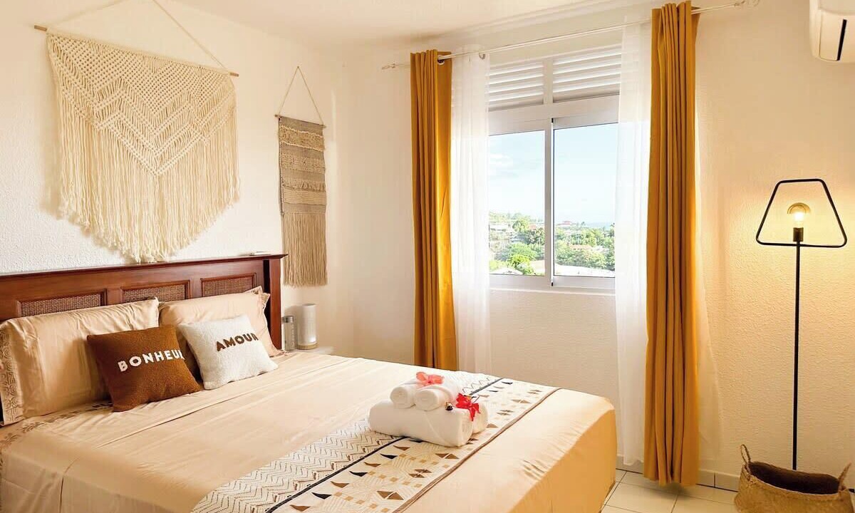 Photo of Bedroom in Punaauia