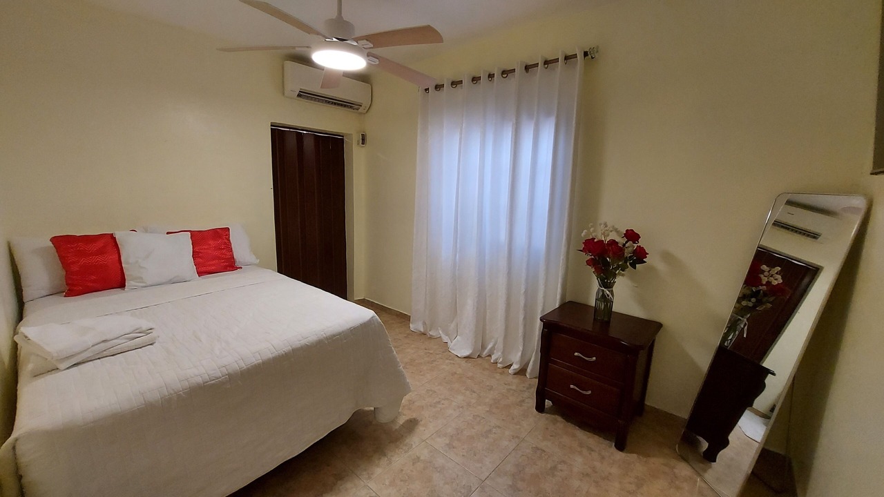 Photo of Bedroom in Los Frailes