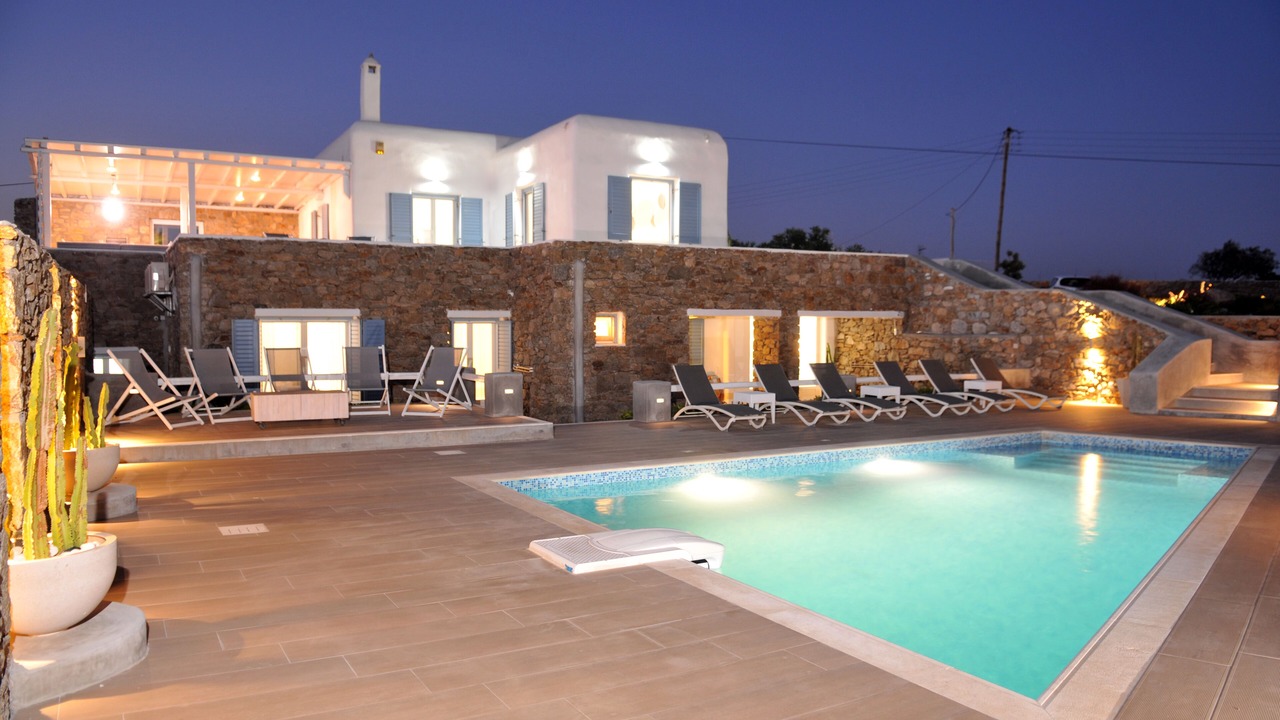 Photo of Outdoor in Plintri