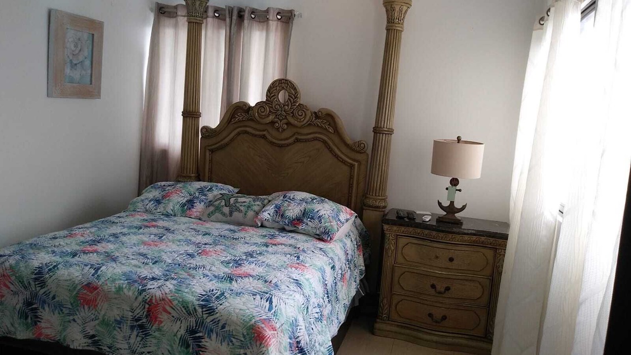 Photo of Bedroom in Costambar