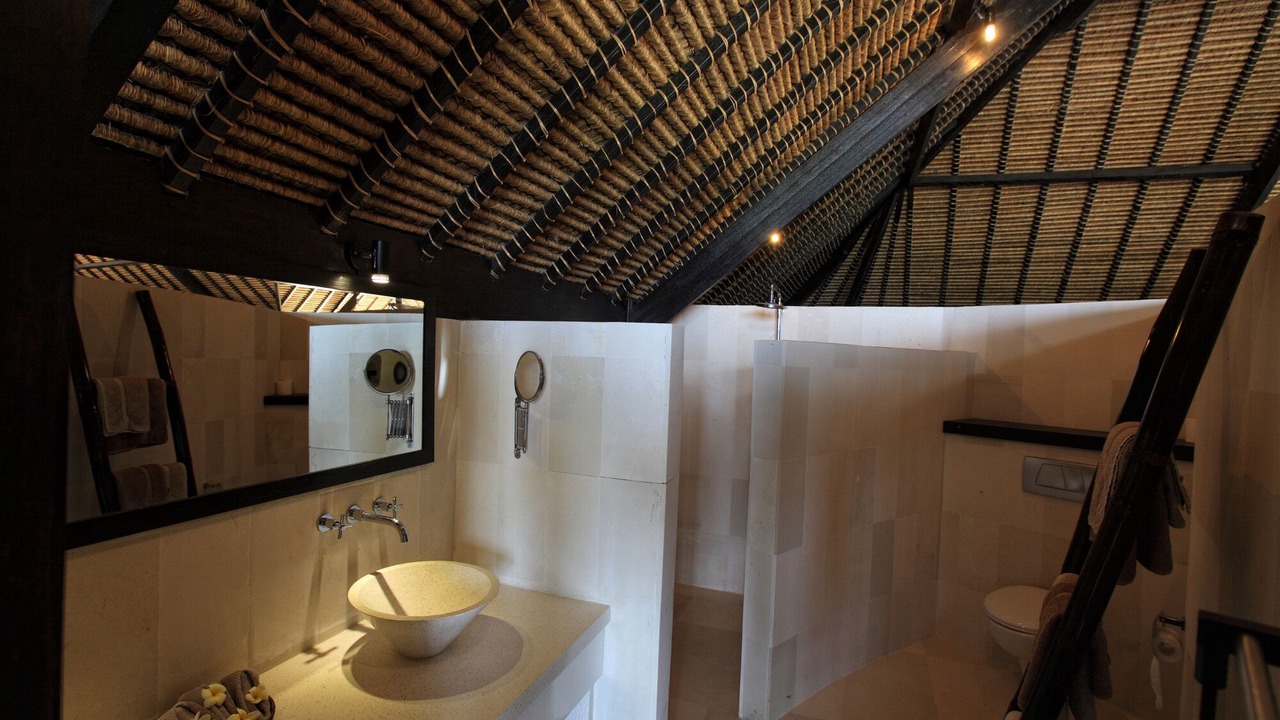 Photo of Bathroom in Banjartegehe