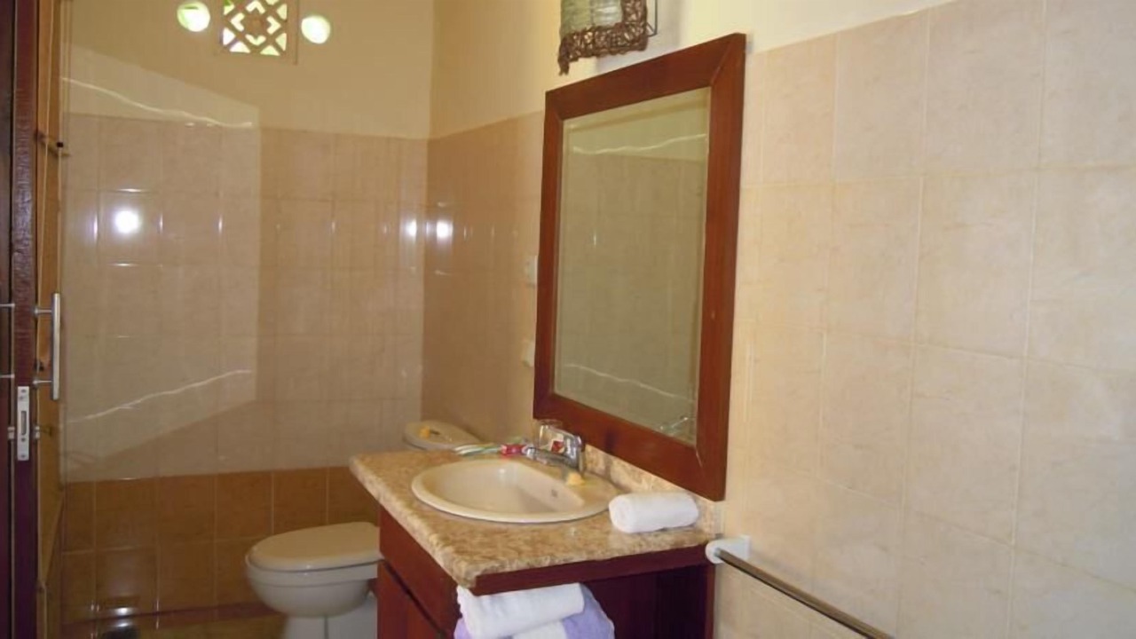 Photo of Bathroom in Kelating