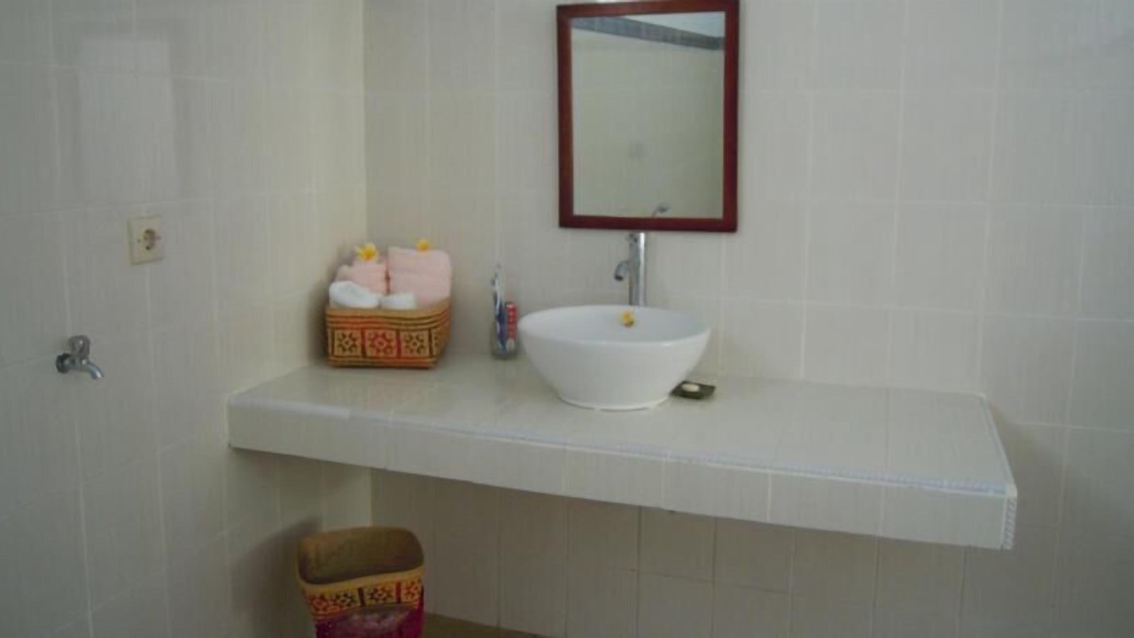 Photo of Bathroom in Kelating