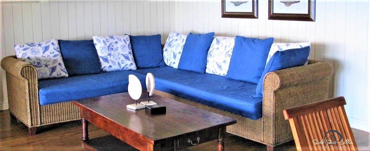 Photo of Livingroom in Cerf Island