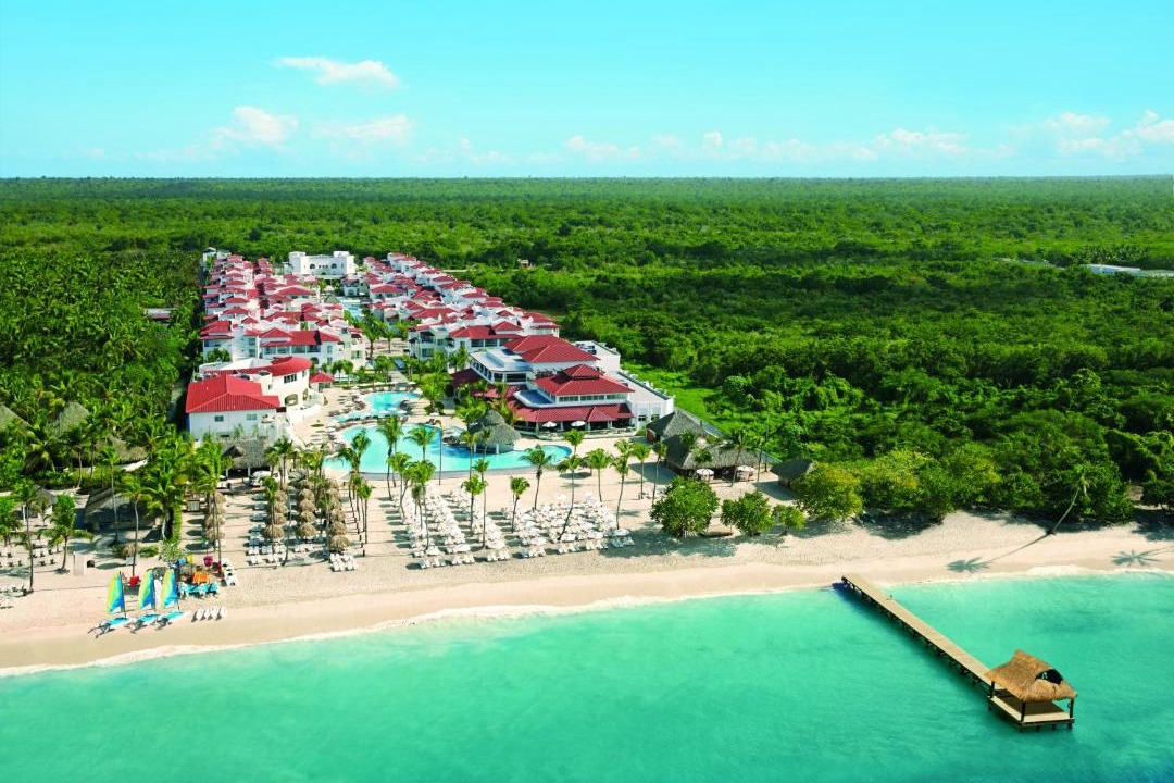 Photo of Others in Dominicus