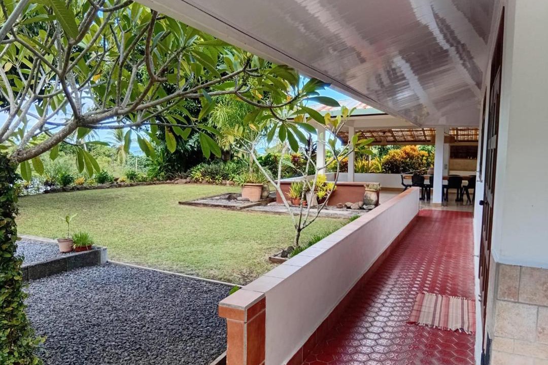 Photo of Others in Teahupoo