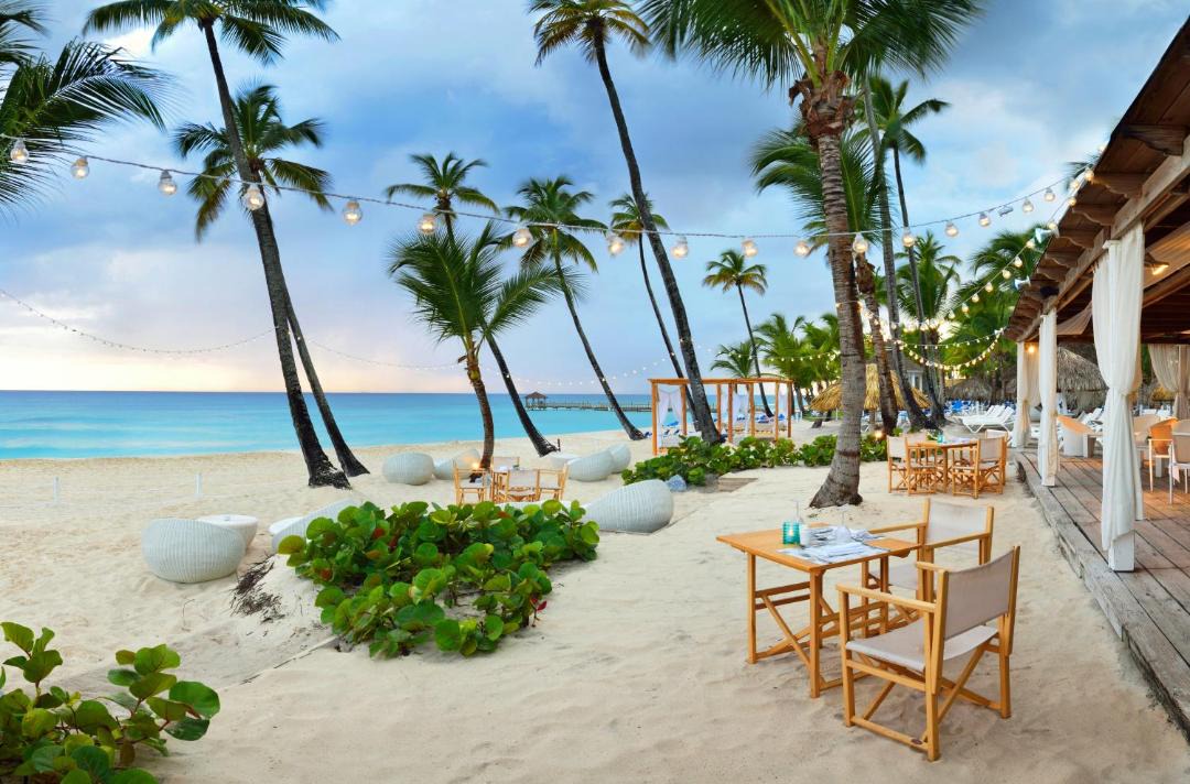 Photo of Others in Dominicus