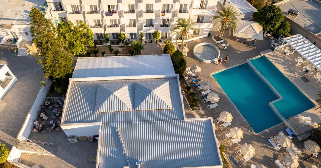 Photo of Others in Pefkos